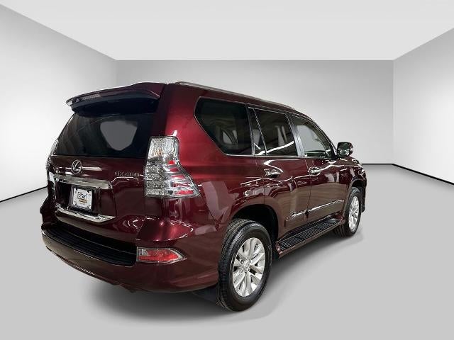2019 Lexus GX 460 — detail view